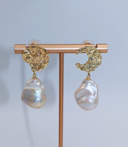 Selene Baroque Pearl Earrings Sun & Moon