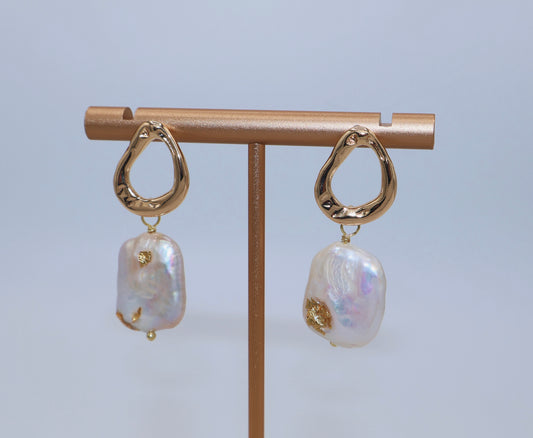 Inanna Gold Dangle Pearl Earrings